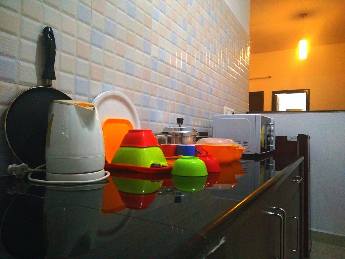 Varsha Enclave- Trinity House Aparthotel Mysore Esterno foto