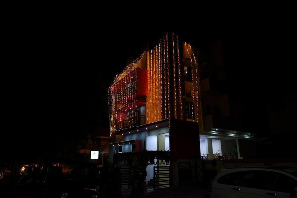 Varsha Enclave- Trinity House Aparthotel Mysore Esterno foto