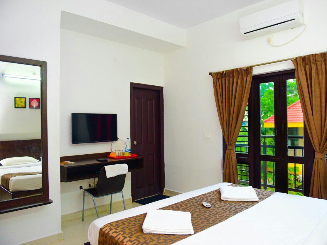 Varsha Enclave- Trinity House Aparthotel Mysore Esterno foto