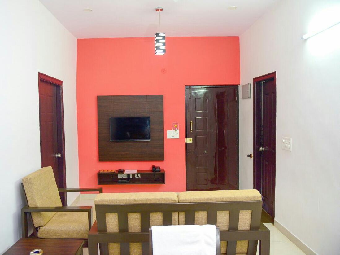 Varsha Enclave- Trinity House Aparthotel Mysore Esterno foto