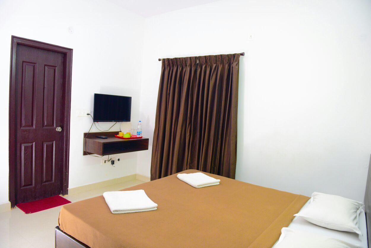 Varsha Enclave- Trinity House Aparthotel Mysore Esterno foto
