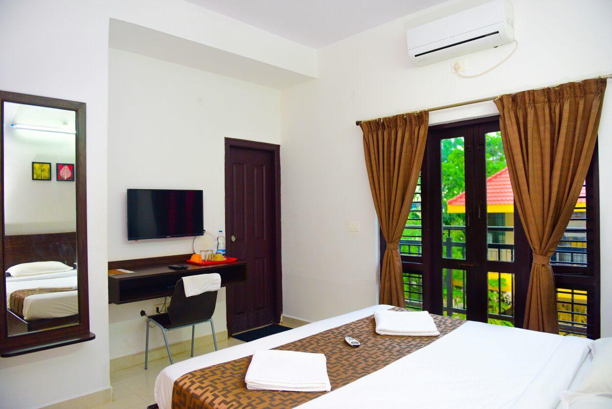Varsha Enclave- Trinity House Aparthotel Mysore Esterno foto